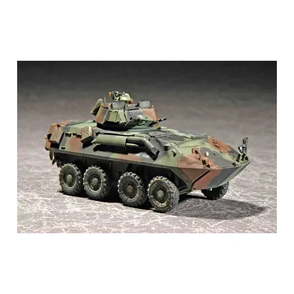 1/72 Trumpeter USMC LAV-25 (8×8) Light Armored Vehicle – 07268