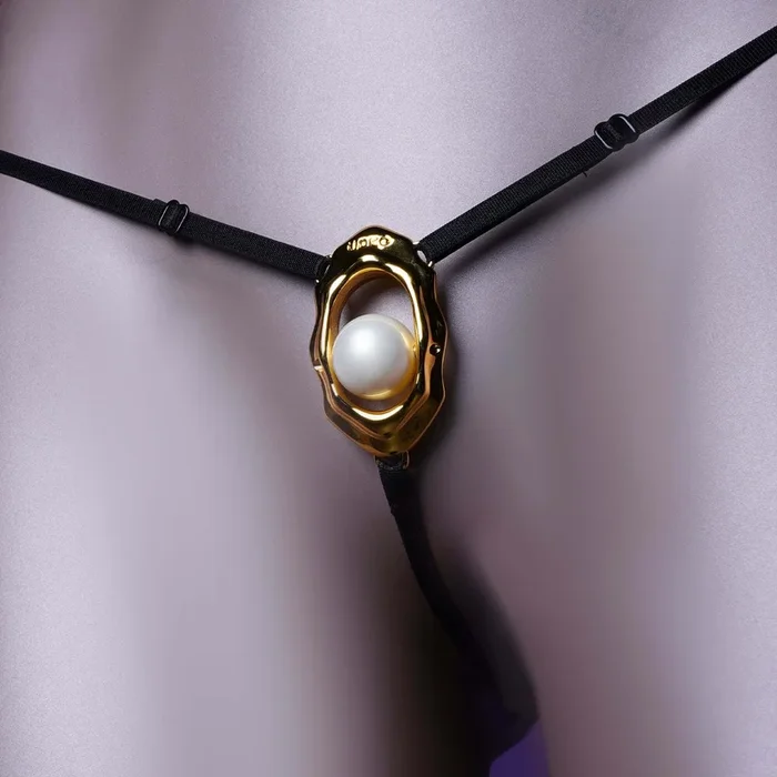 “Moist Eyes” G-string Clitoral Jewelry With Bead Stimulator