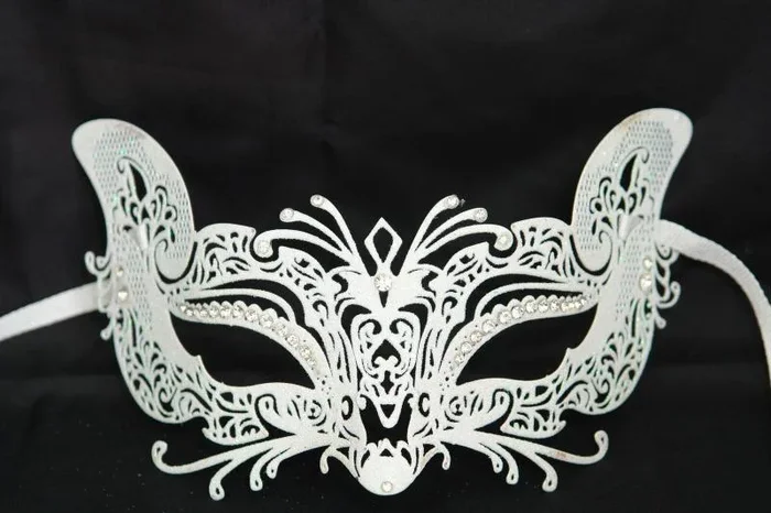Fox Metal Venetian Mask with Diamonds – White