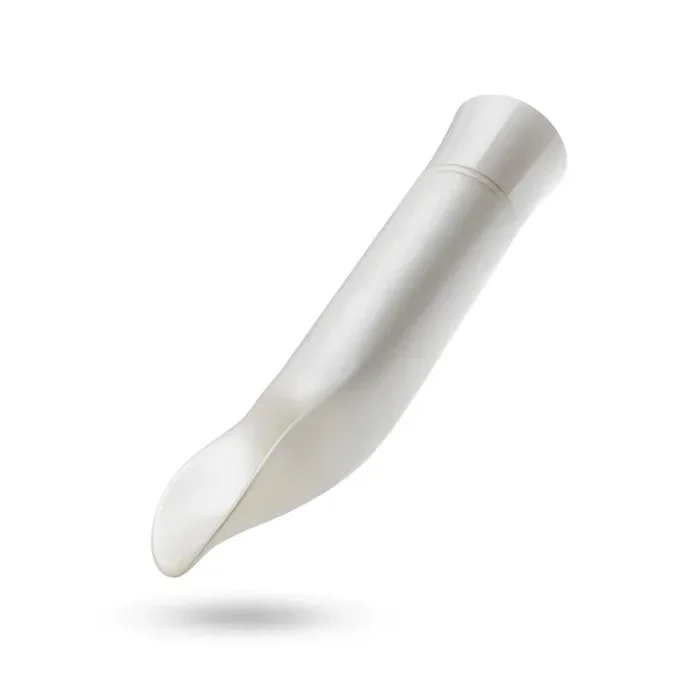 Oh My Gem Bold 5 Inch Warming Clitoral Vibrator in Diamond – Made with Smooth Ultrasilk® Puria™ Silicone