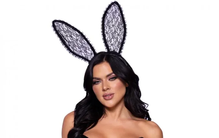 Ruffle Trimmed Bendable Bunny Ears – Black