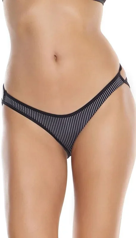 Seductive Strappy Crotchless Panty
