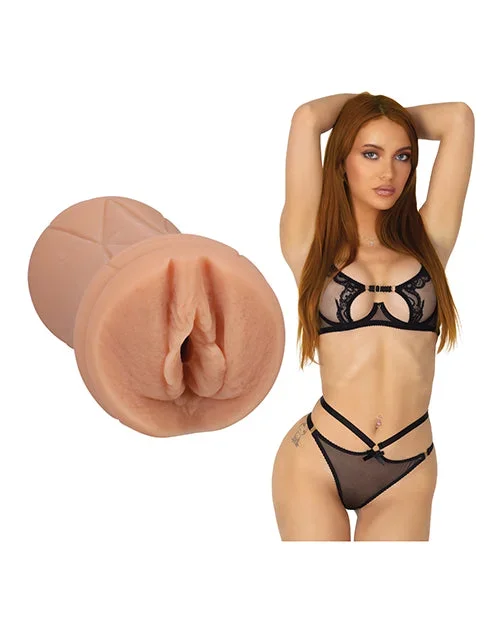 Signature Strokers – Zoey Luna