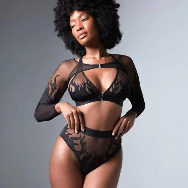 Smokin’ Mirrors Shrug – Black –