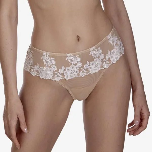 Tiramisu Seamless Back Thong – Beige/Vanilla –