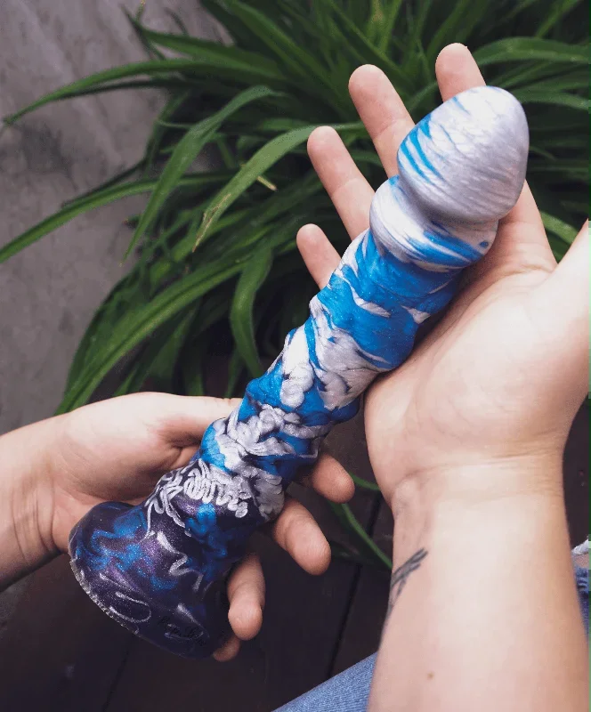 Uberrime Night King Silicone Dildo